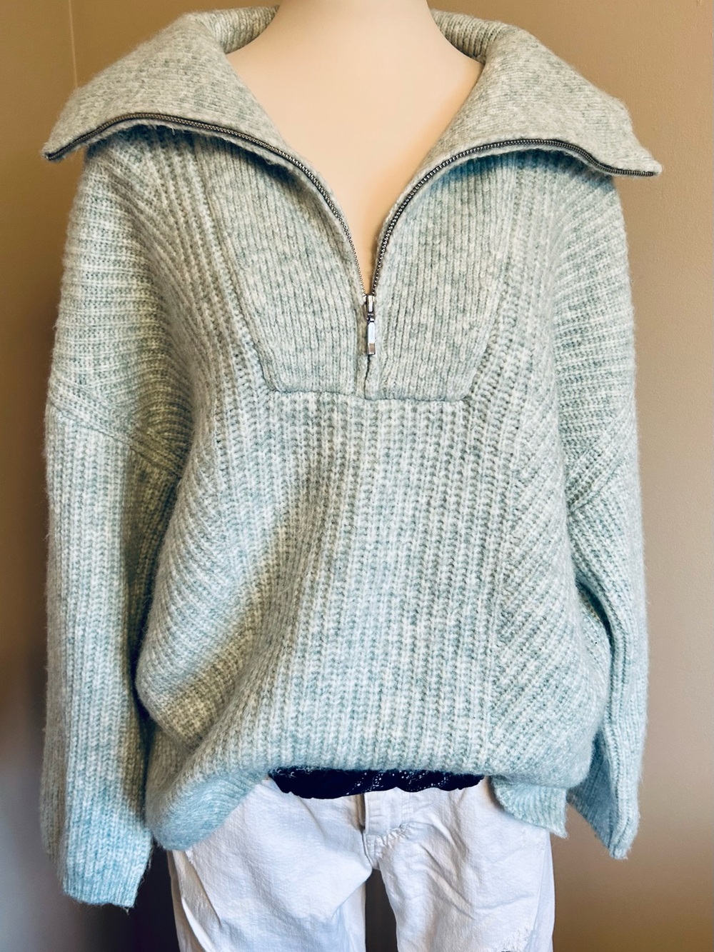 NWOT- Abercrombie & Fitch Half-Zip Sweater in Heathered Aqua